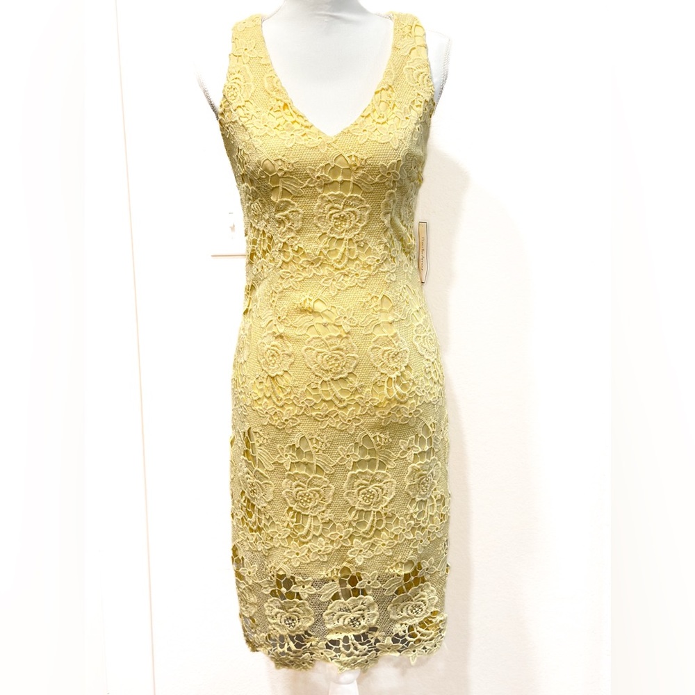 PREMIER AMOUR CROCHET LACE DRESS